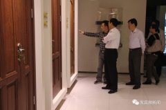 <b>会存正在“丢了西瓜</b>